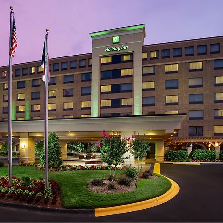 Holiday Inn Charlotte University By Ihg Bagian luar foto
