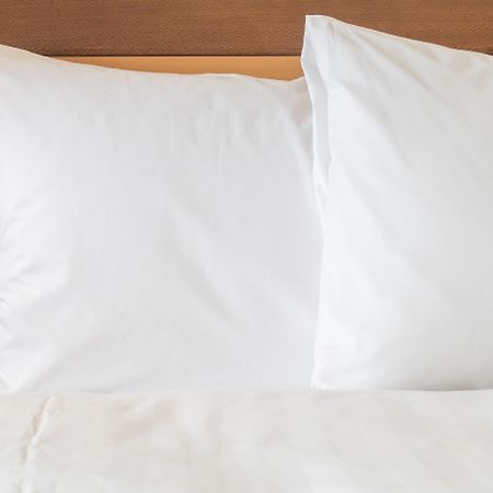 Holiday Inn Charlotte University By Ihg Bagian luar foto