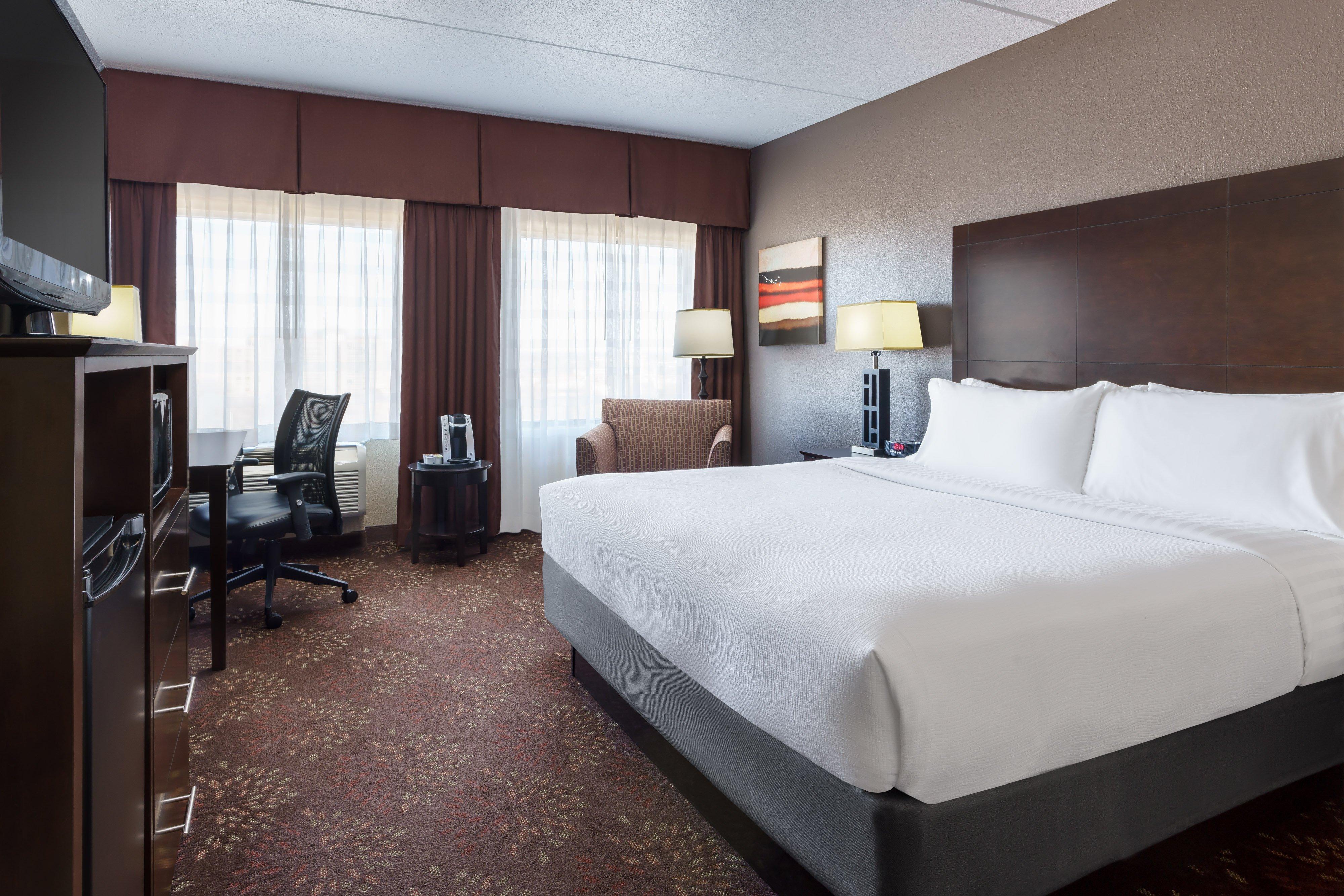Holiday Inn Charlotte University By Ihg Bagian luar foto