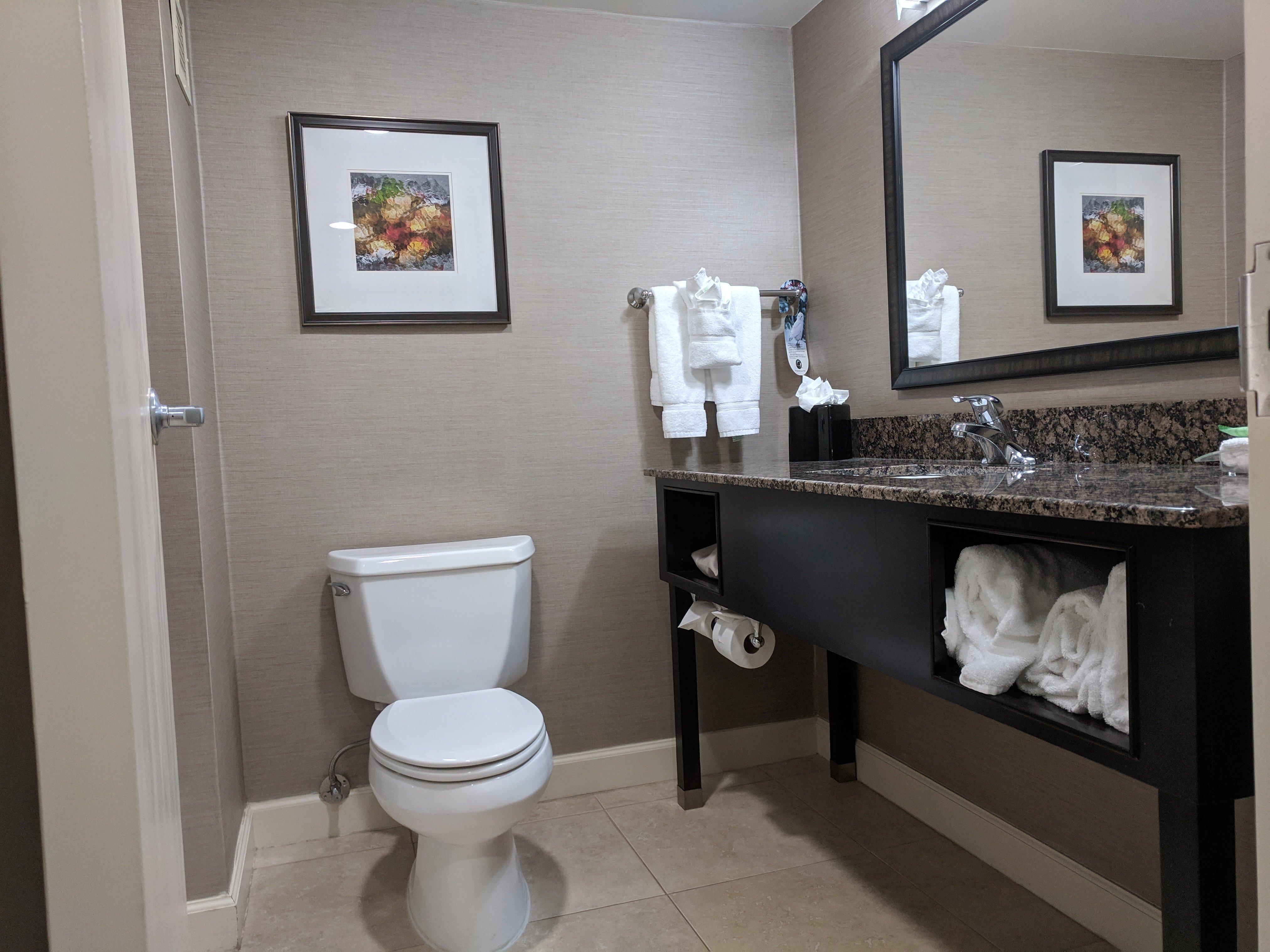 Holiday Inn Charlotte University By Ihg Bagian luar foto
