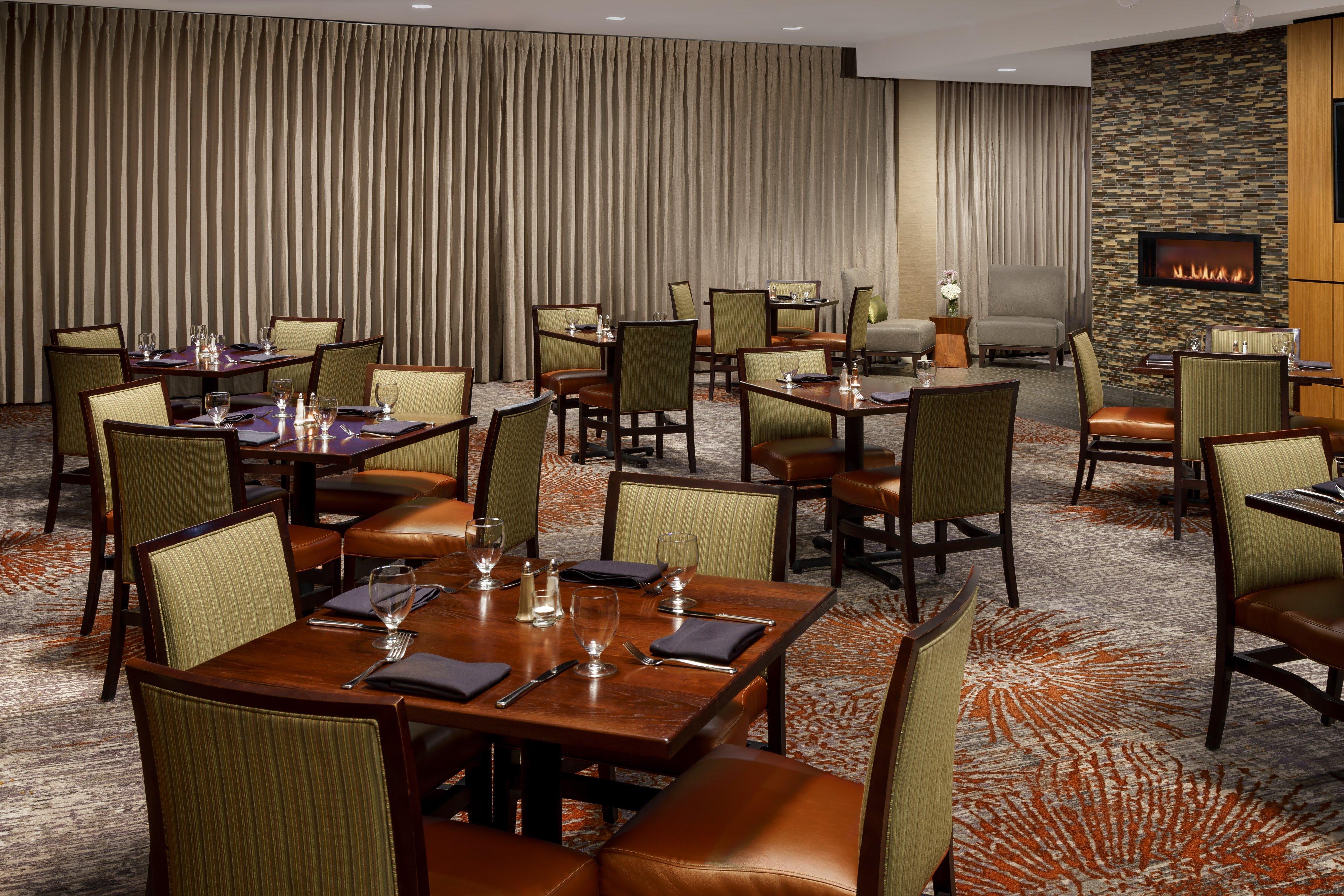 Holiday Inn Charlotte University By Ihg Bagian luar foto